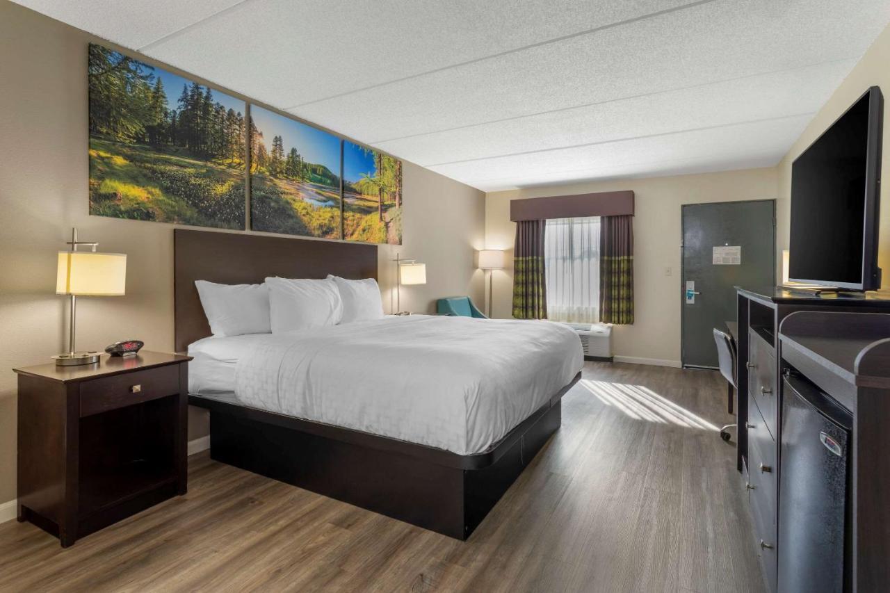 Clarion Pointe Kimball By Choice Hotels מראה חיצוני תמונה