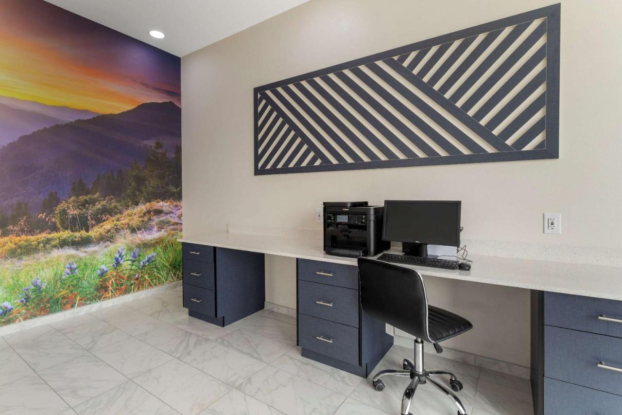 Clarion Pointe Kimball By Choice Hotels מראה חיצוני תמונה